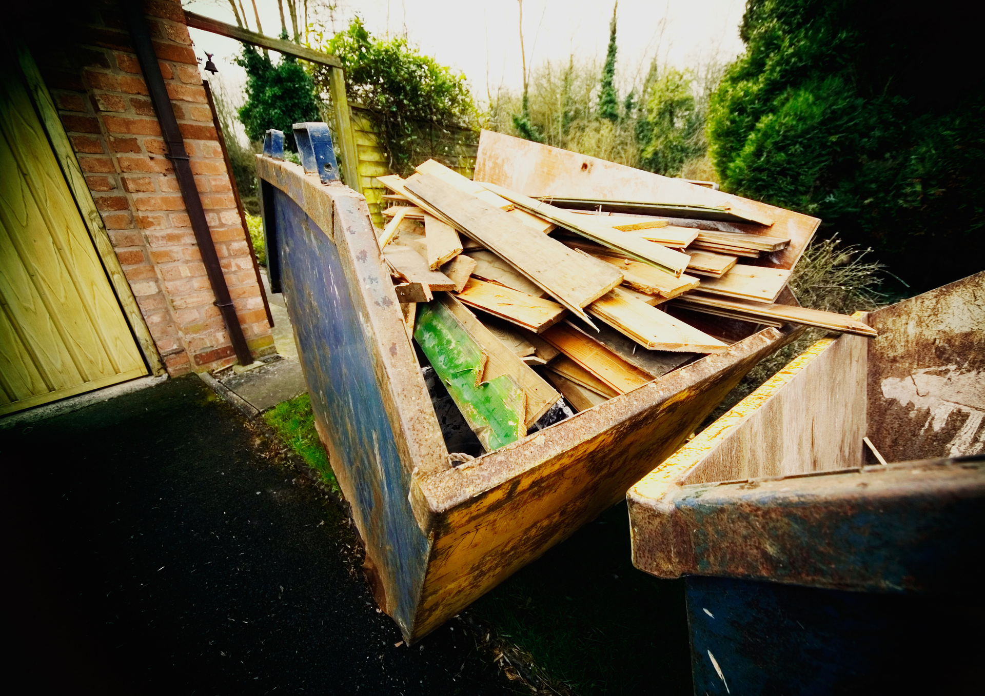 Skip Hire Support for End of Tenancy Clearance and Waste Removal