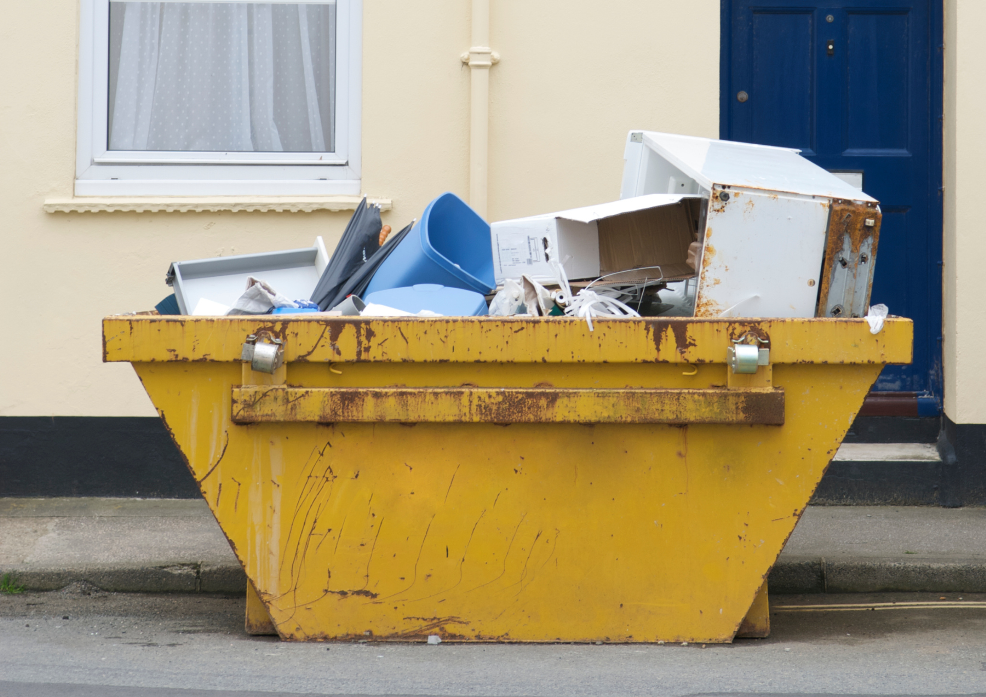 Cheap Skip Hire for Managing Home Extension Waste Efficiently